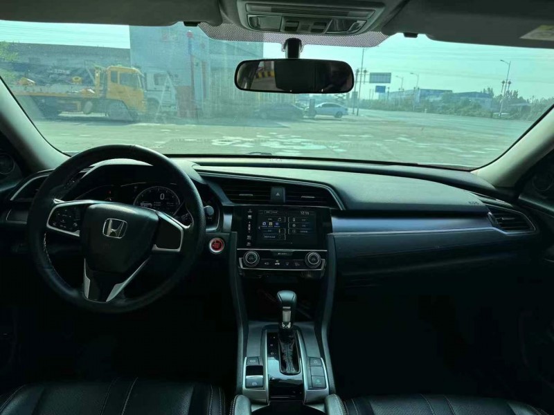 保定18年本田思域8