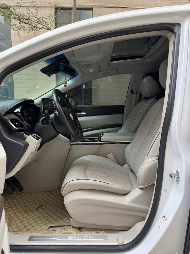 广州21年别克GL86