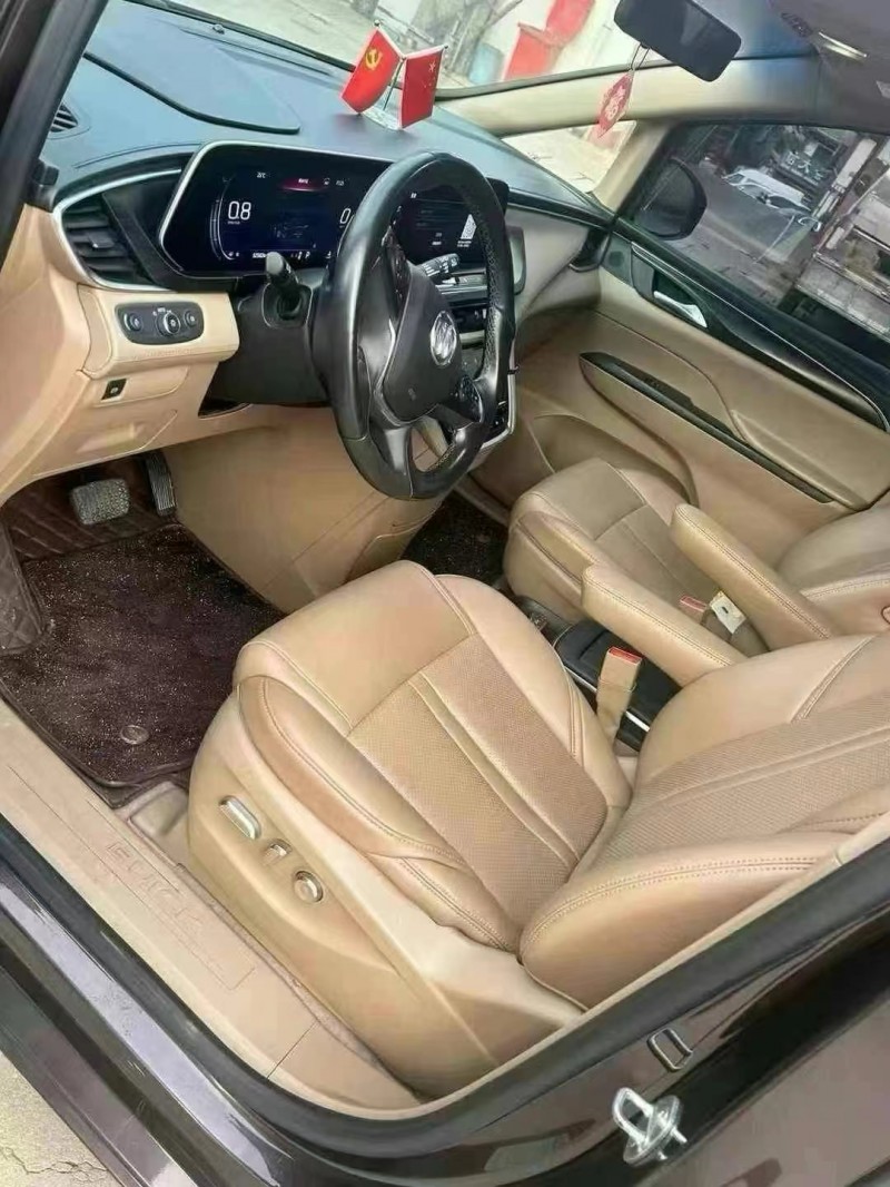 济宁20年别克GL84