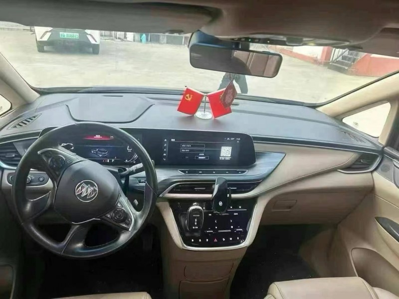 济宁20年别克GL86