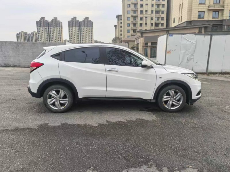 徐州21年本田缤智8