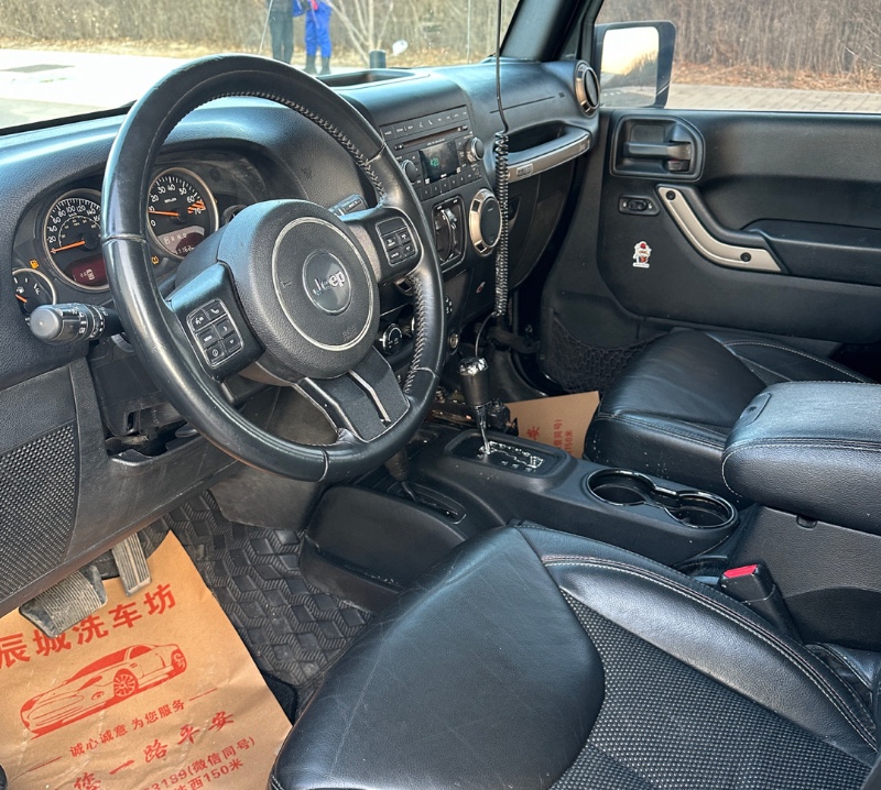 太原17年Jeep牧馬人4