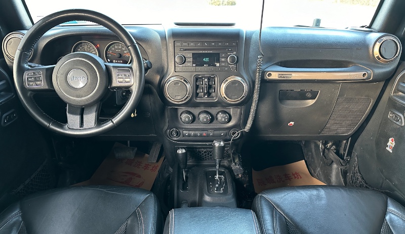 太原17年Jeep牧馬人5