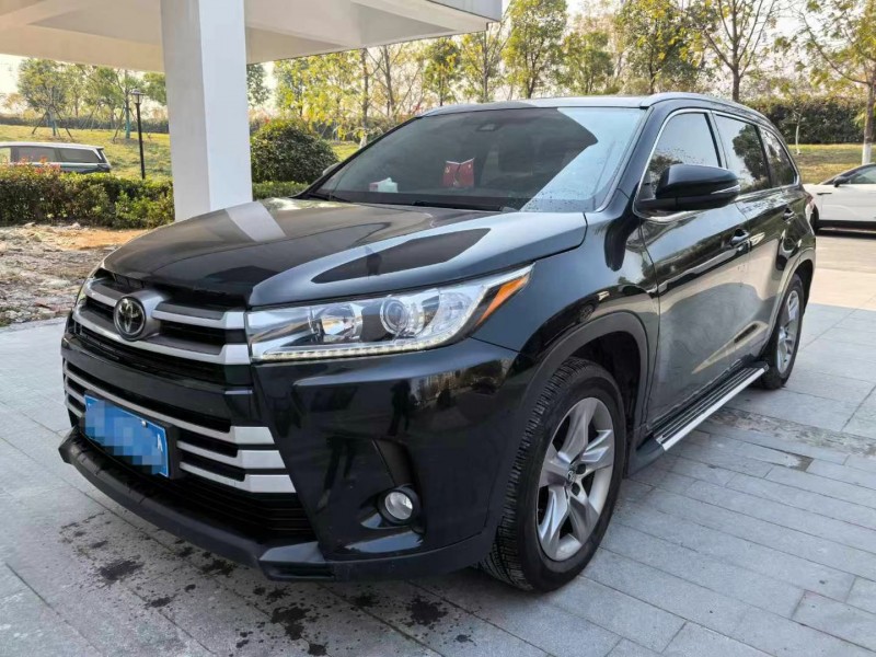 武汉21年丰田汉兰达2