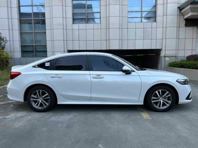 东莞23年本田思域4