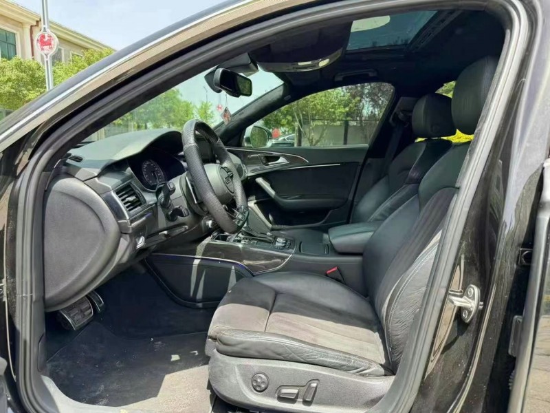 济宁15年奥迪S67