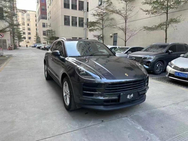 佛山19年保时捷Macan3
