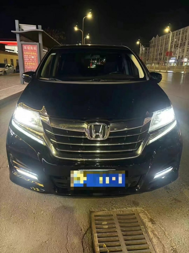 济宁16年本田艾力绅1
