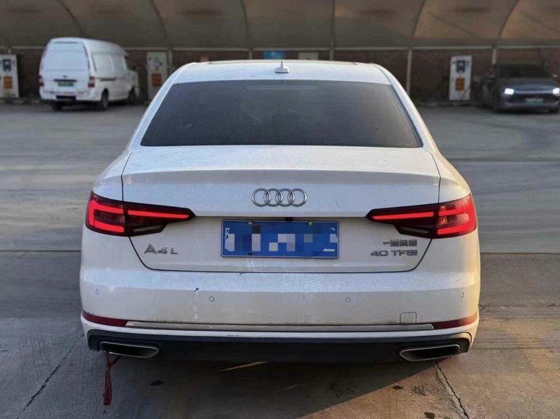 菏泽19年奥迪A4L9