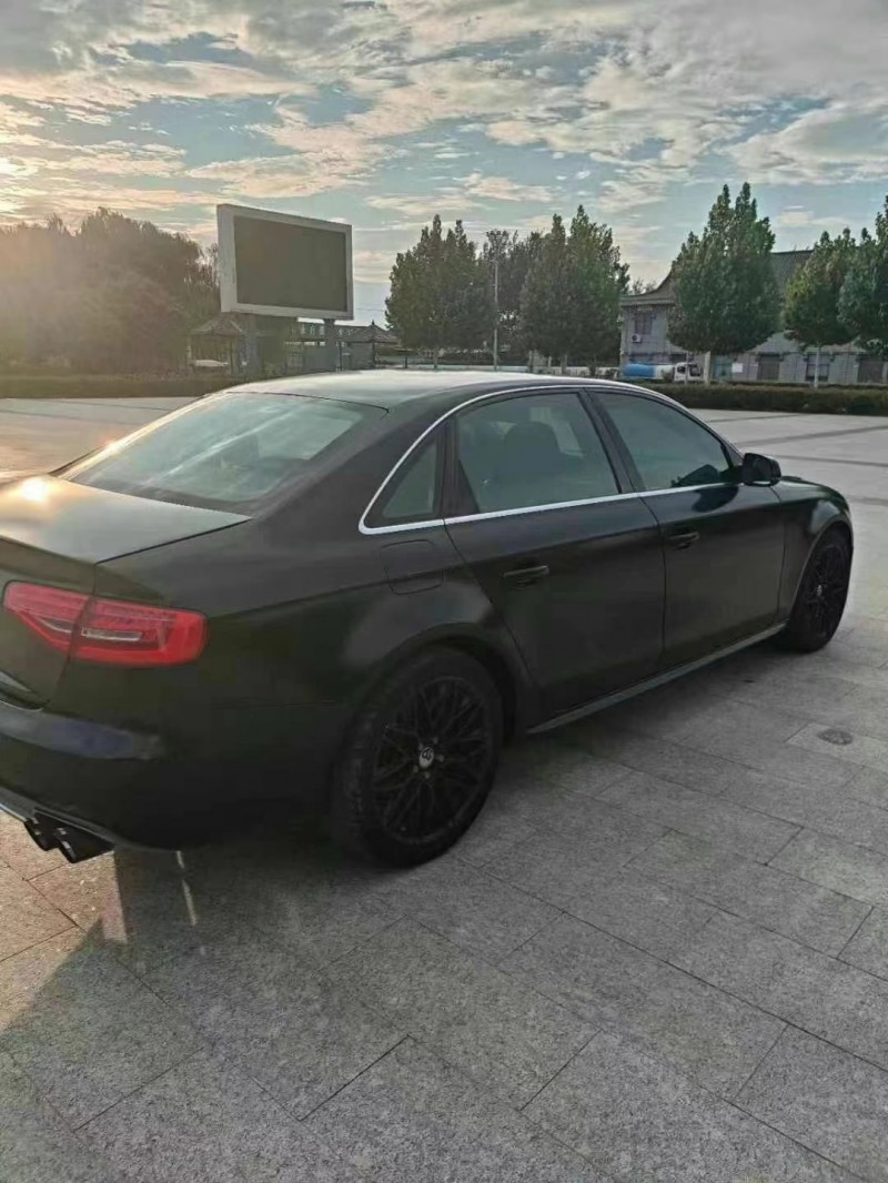 济宁14年奥迪A4L7