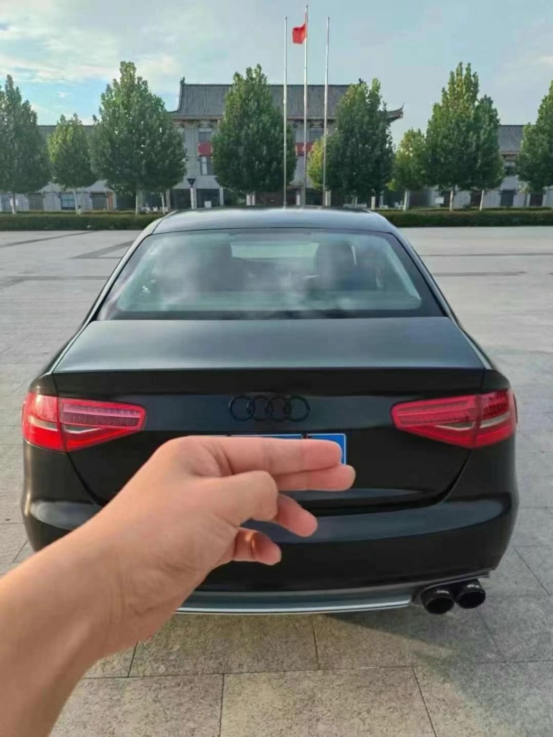 济宁14年奥迪A4L8