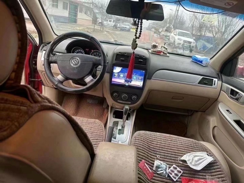 青岛14年别克凯越5