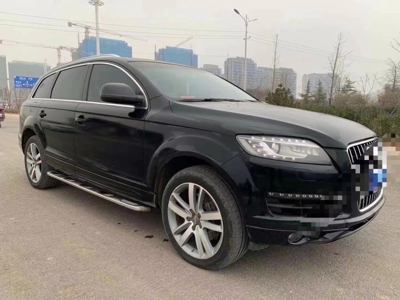 青岛13年奥迪Q72