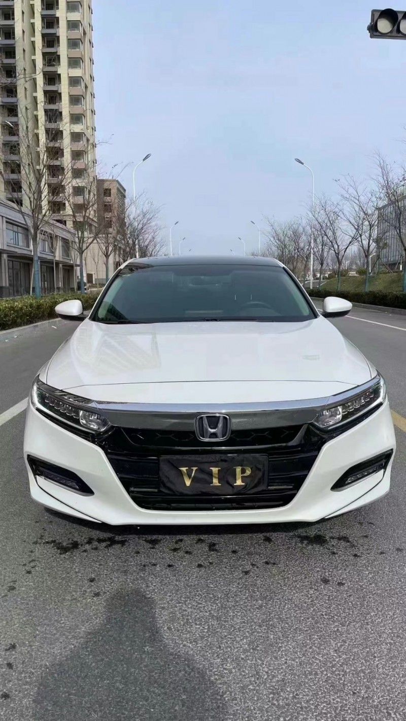 徐州19年本田雅阁1