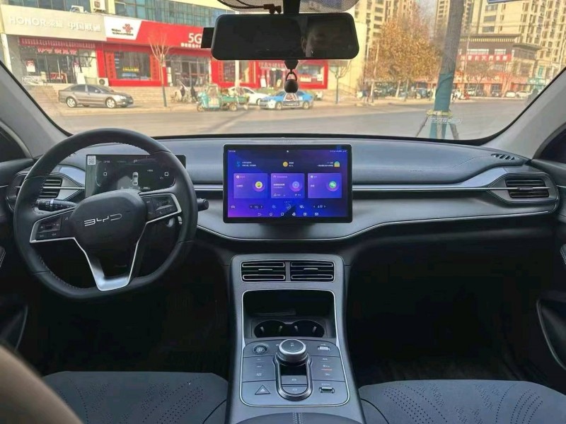 菏泽24年比亚迪驱逐舰3