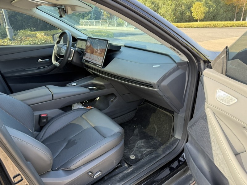 盐城22年长安汽车深蓝5