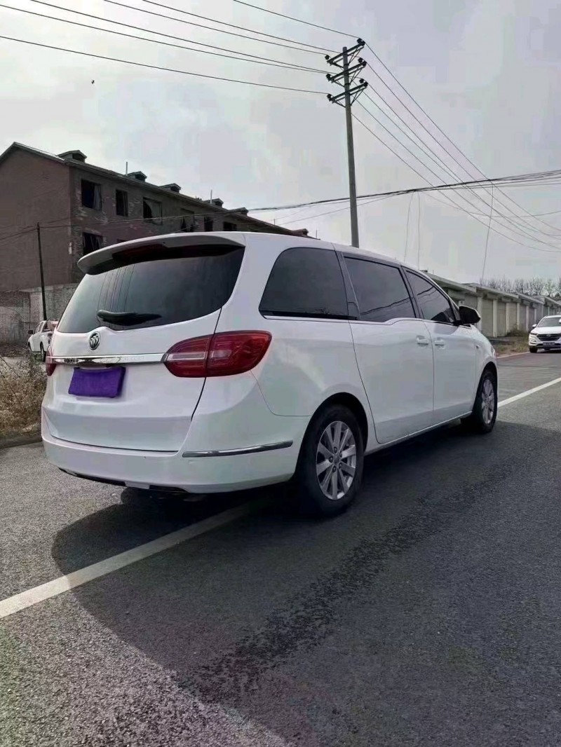 邢台18年别克GL83