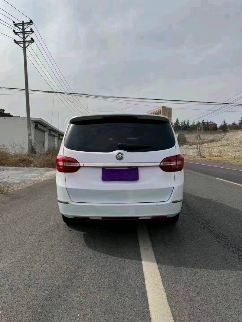 邢台18年别克GL89