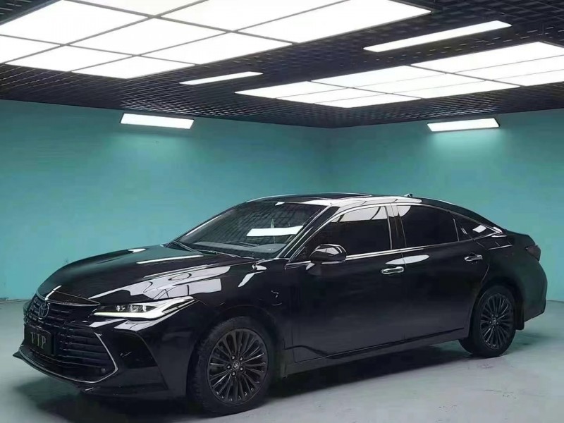 成都22年丰田亚洲龙2