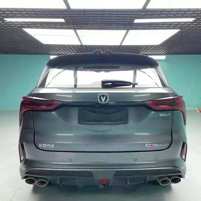 成都20年长安汽车CS758