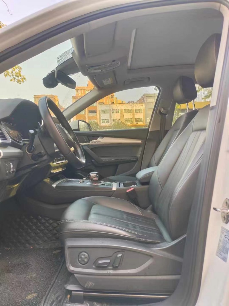 佛山21年奥迪Q56