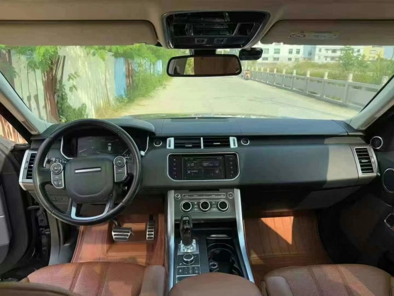 佛山16年路虎揽胜运动7