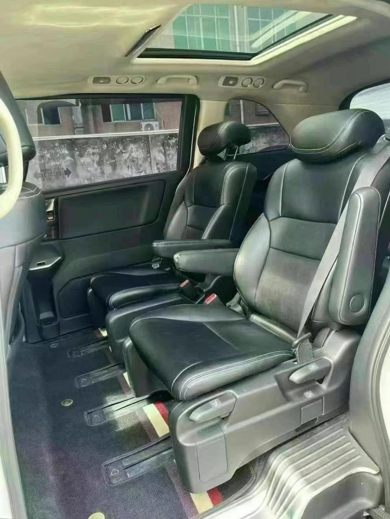 佛山17年本田艾力绅4