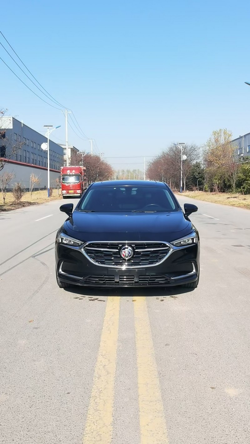 徐州20年别克君越1