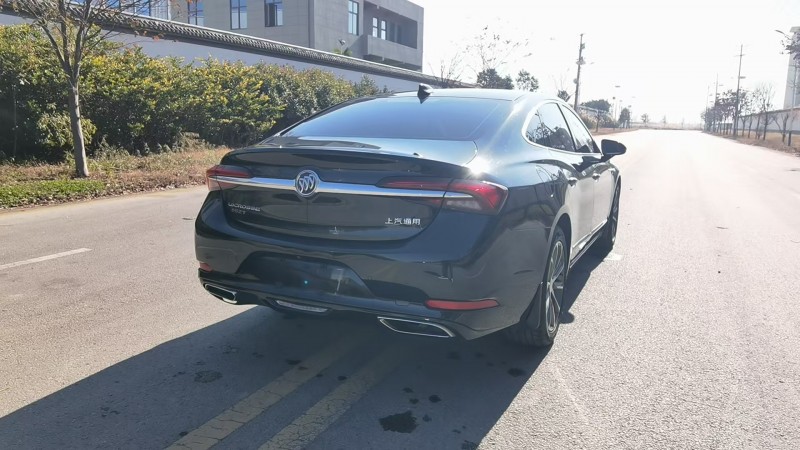 徐州20年别克君越7