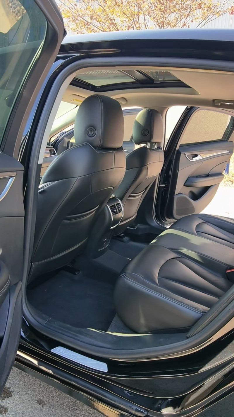 徐州20年别克君越9