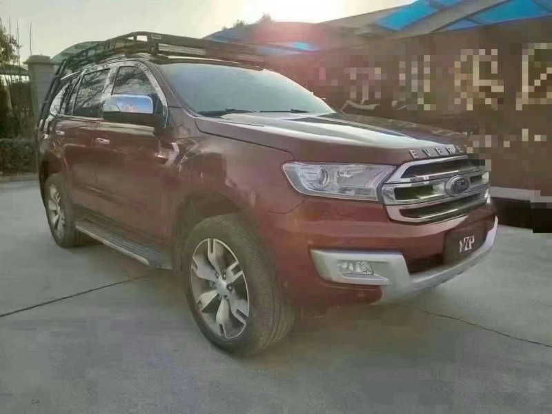 济宁17年福特撼路者3