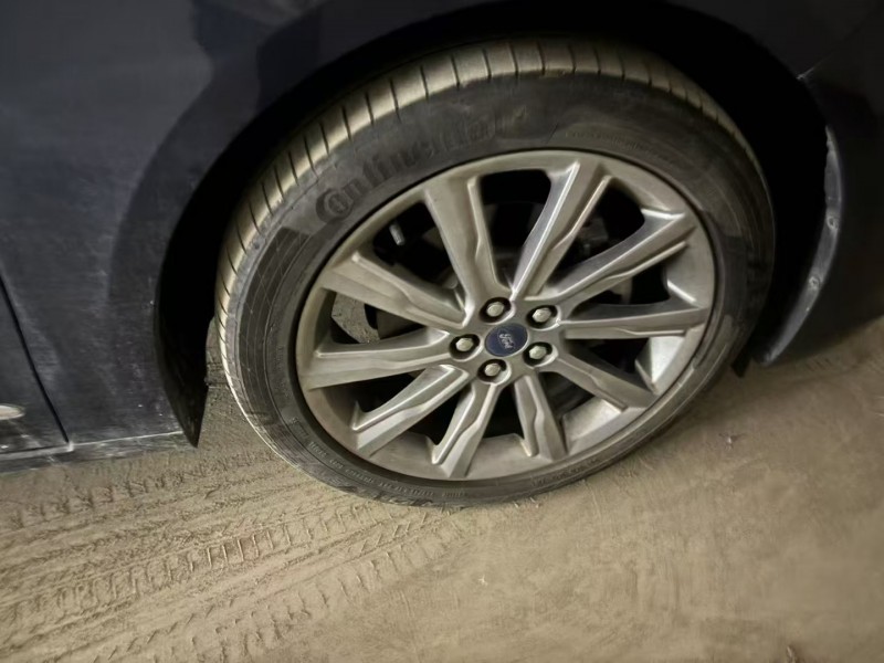 徐州21年福特金牛座3