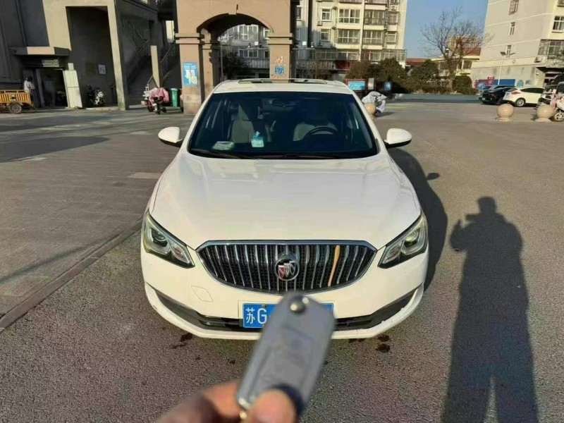 盐城16年别克英朗1