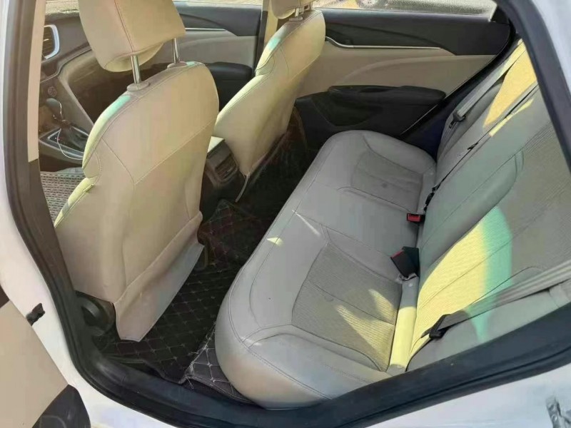 盐城16年别克英朗5