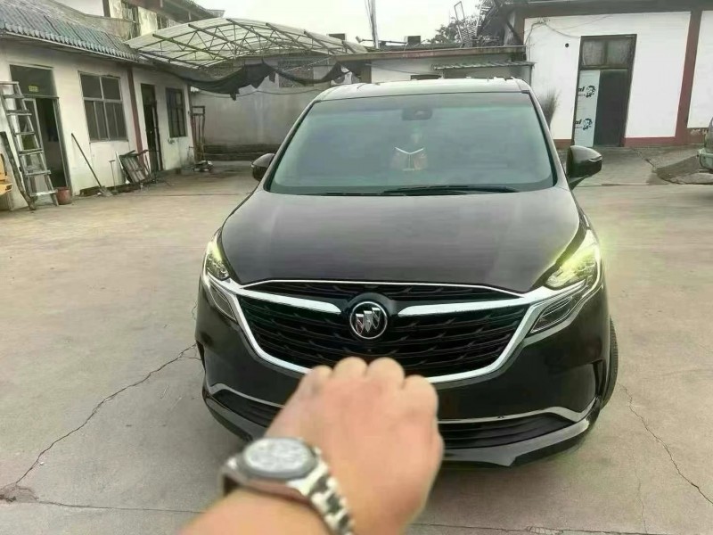 济宁20年别克GL81