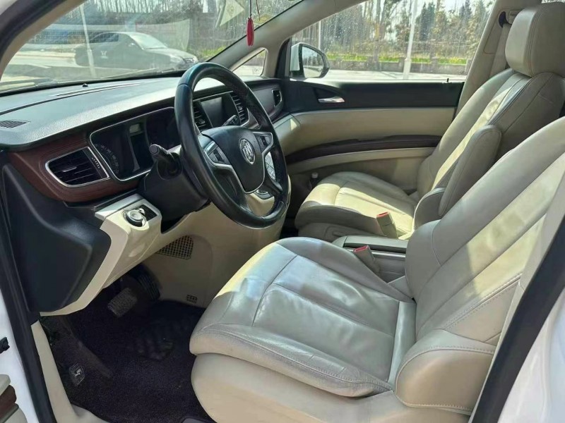 焦作19年别克GL84