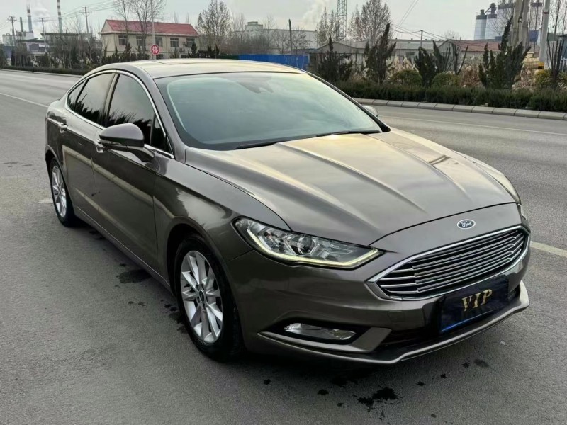 济宁17年福特蒙迪欧2