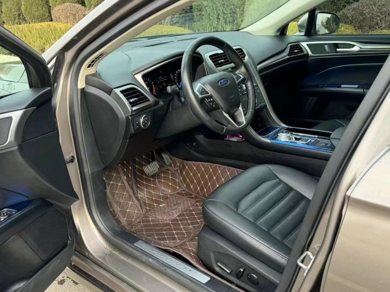 济宁17年福特蒙迪欧4