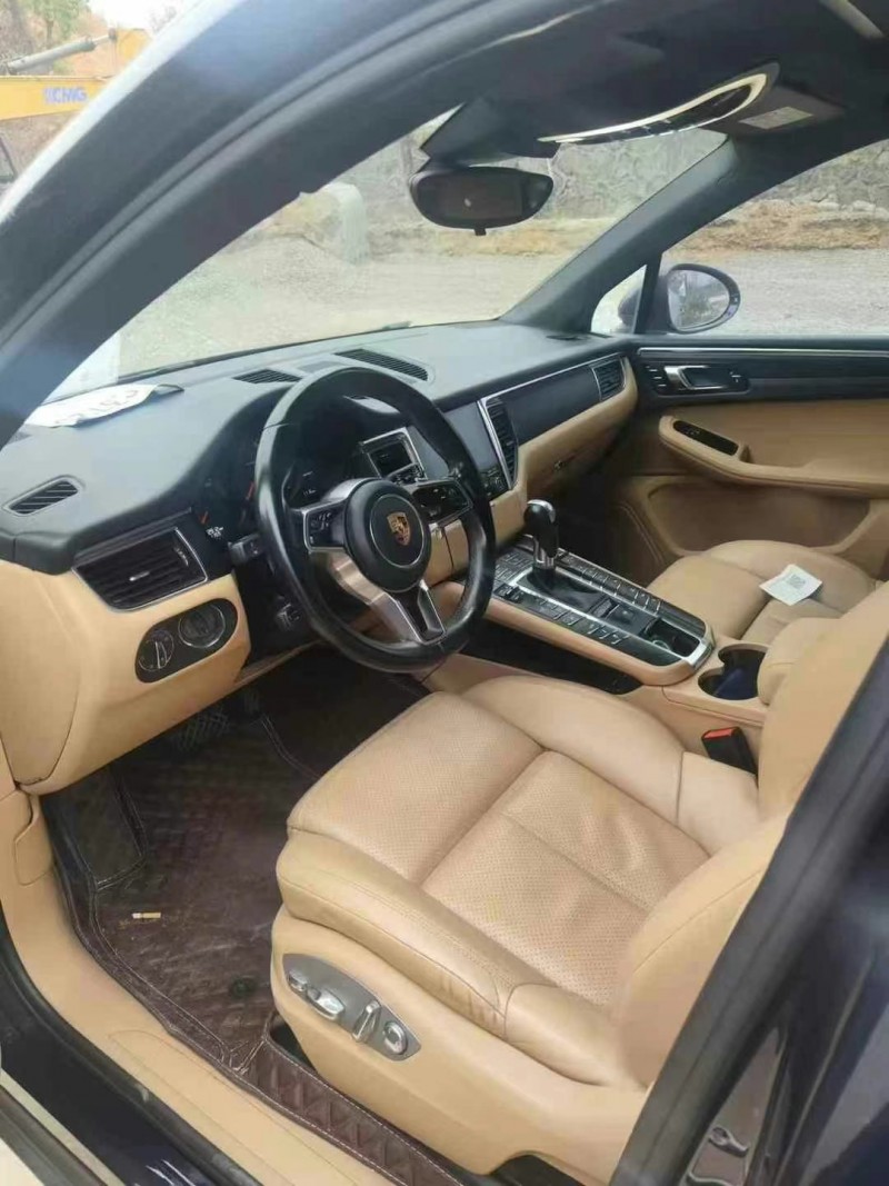 益阳18年保时捷Macan5