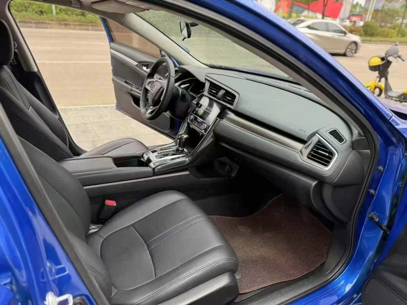 佛山19年本田思域4