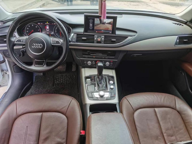 济宁17年奥迪A7L5