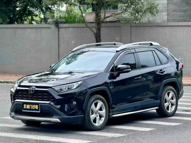 东莞20年丰田RAV43