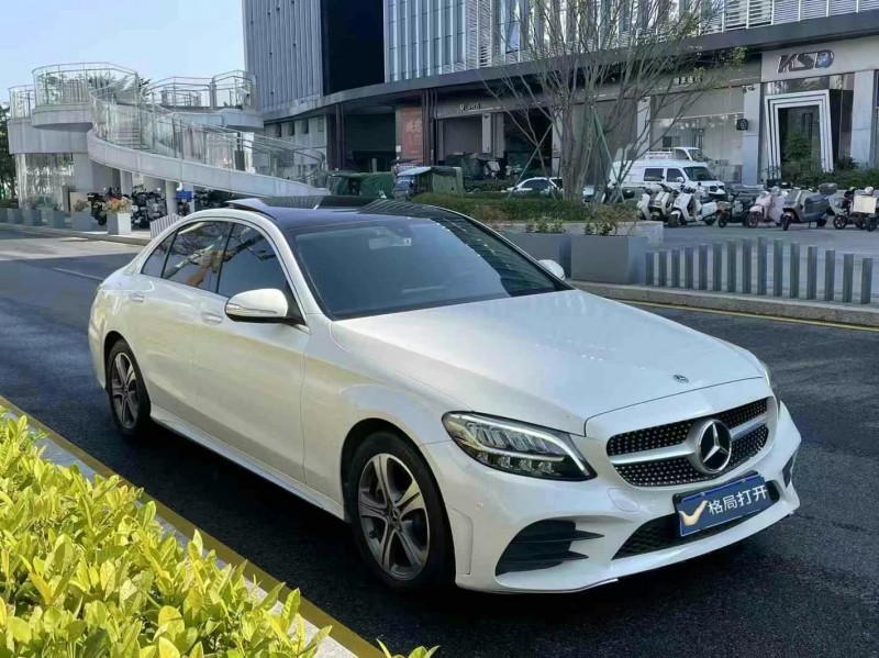深圳19年奔馳C2