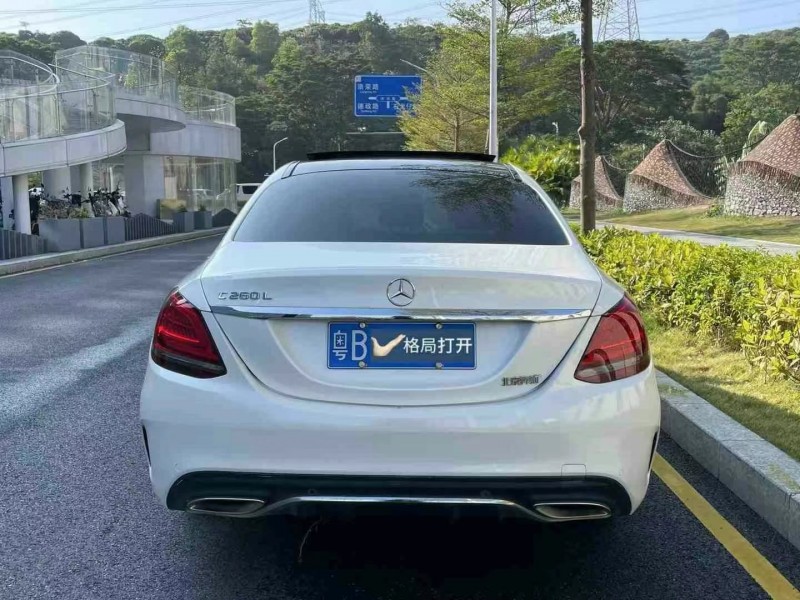 深圳19年奔馳C9