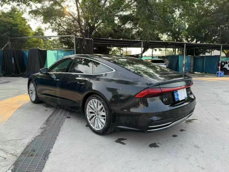 东莞20年奥迪A7L5