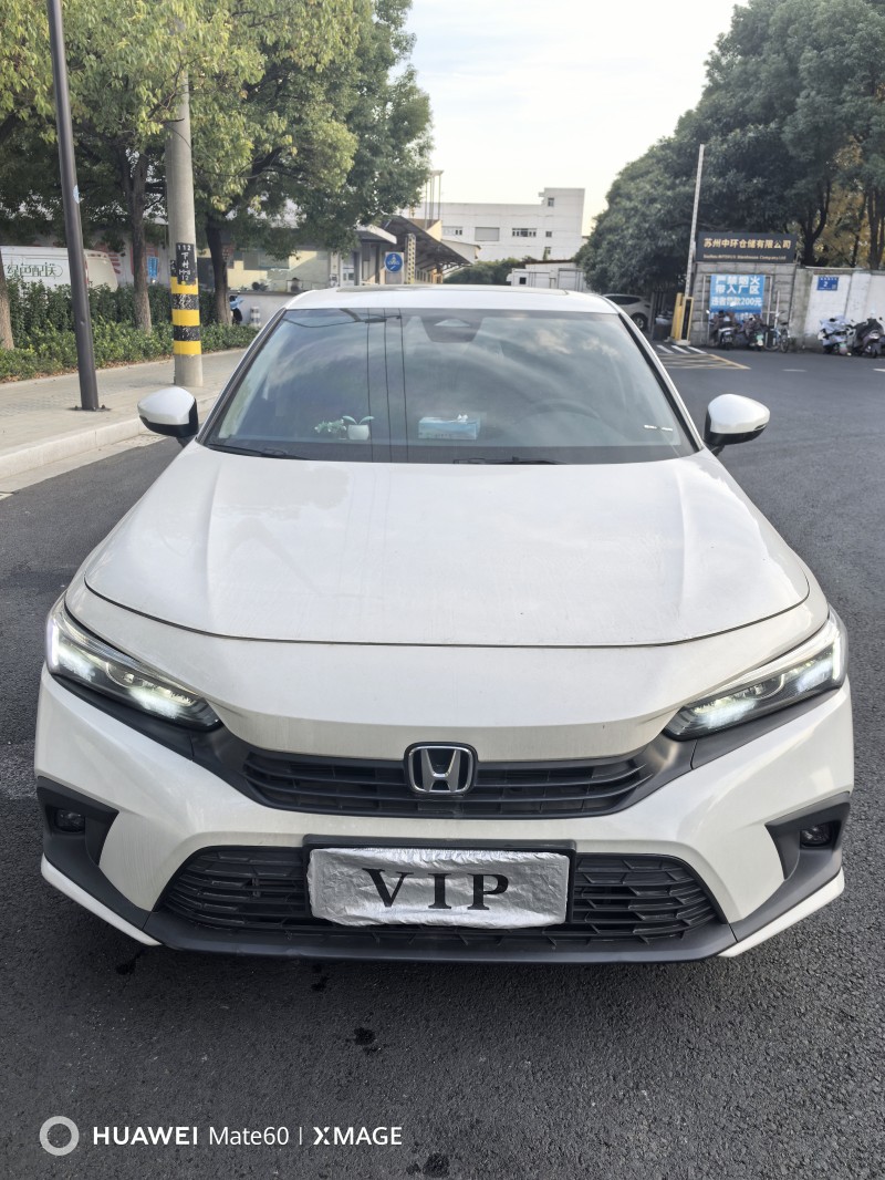 泰州23年本田思域1