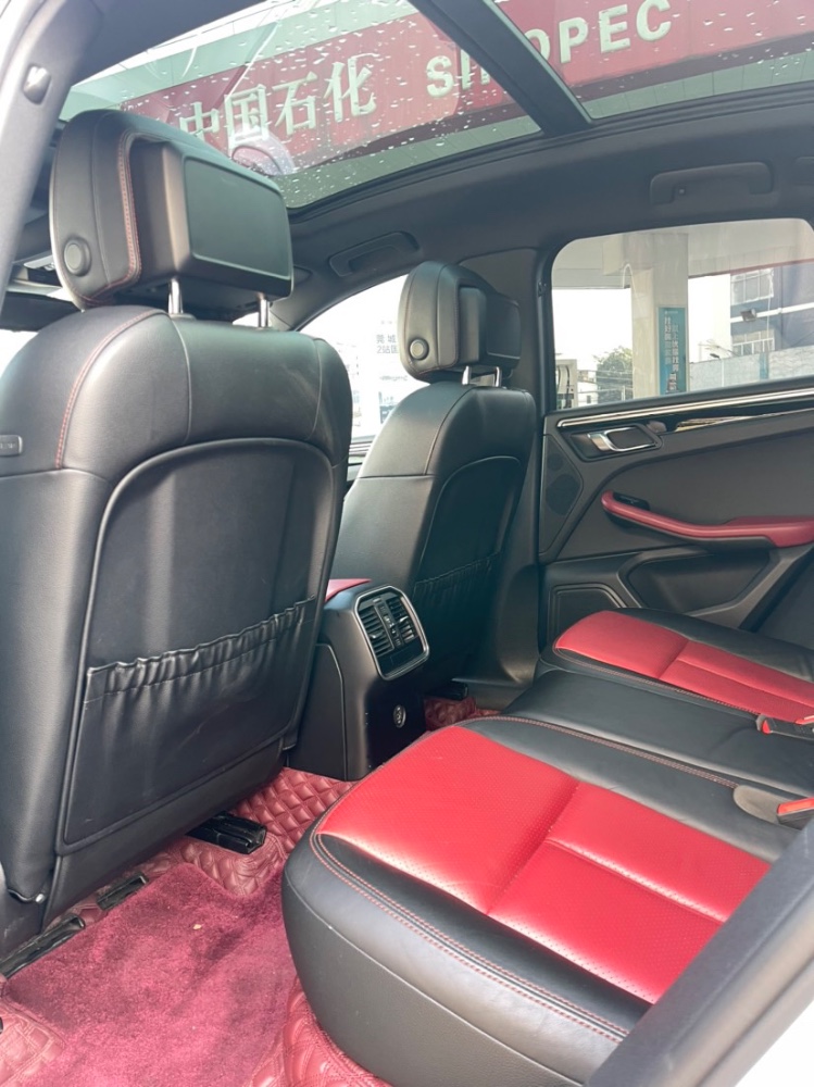 东莞17年保时捷Macan6