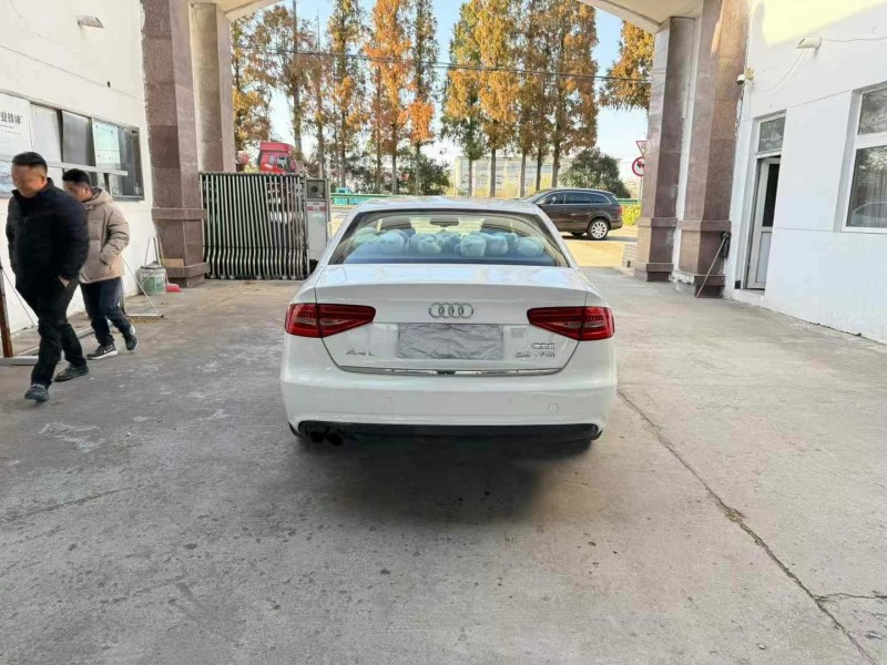 徐州16年奥迪A4L9