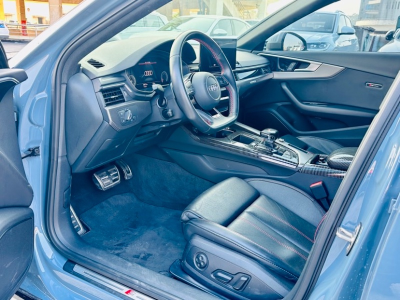 东莞22年奥迪A4L4