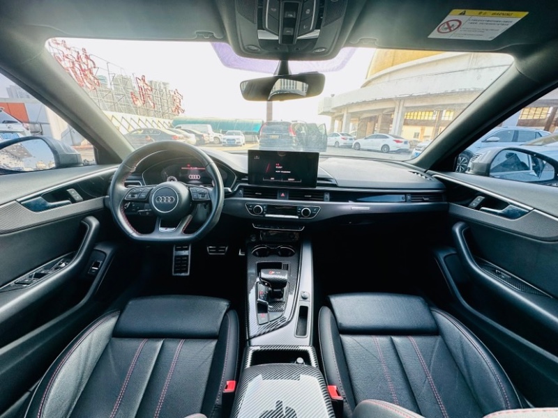 东莞22年奥迪A4L6